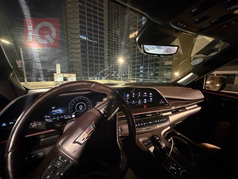 كاديلاك اسكاليد